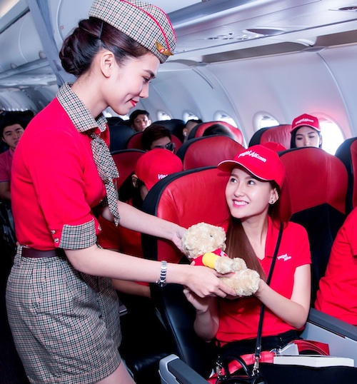 Vietjet đồng hành cùng “The Face Vietnam” 2016 ảnh 2